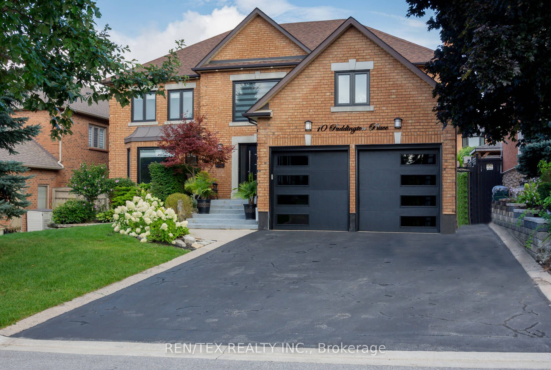 Detached house for sale at 10 Paddington Pl Vaughan Ontario