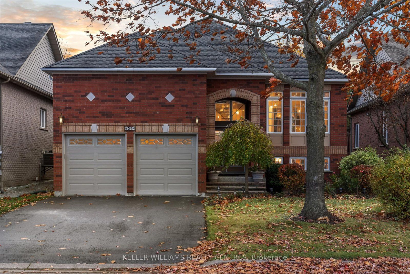 Detached house for sale at 1076 Broughton Lane Newmarket Ontario