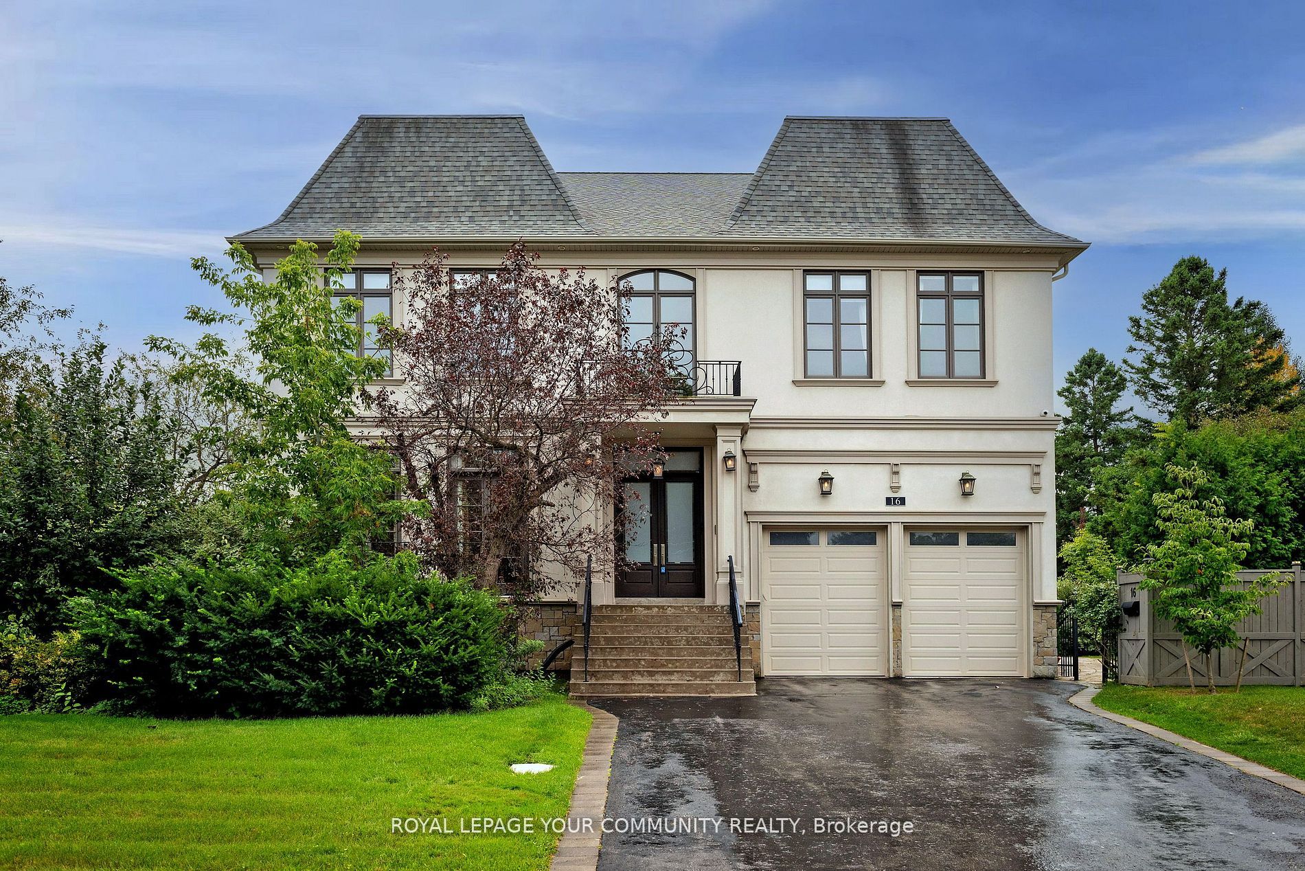 Detached house for sale at 16 Claridge Dr Richmond Hill Ontario