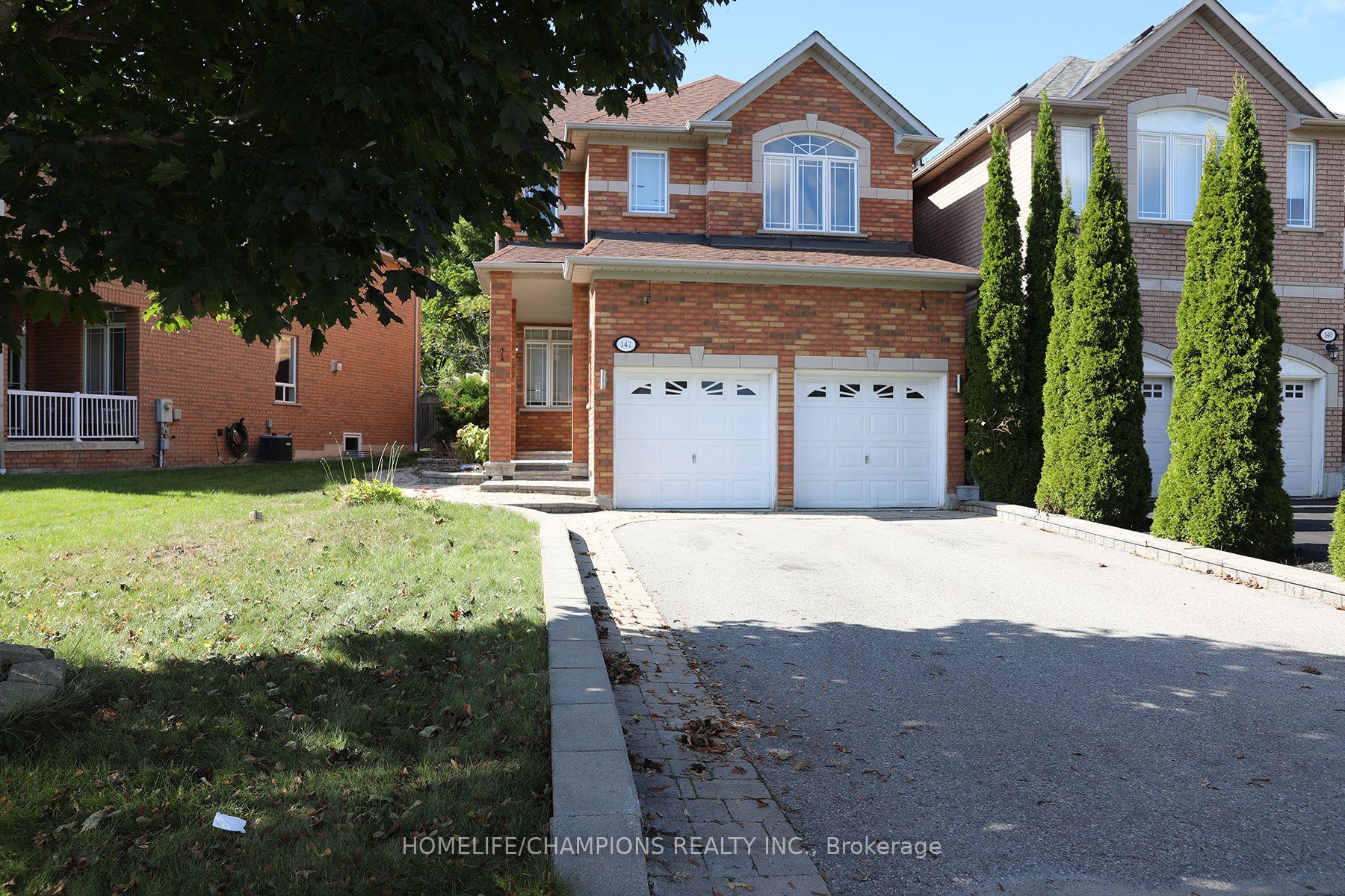 Detached house for sale at 142 Estate Garden Ave Richmond Hill Ontario