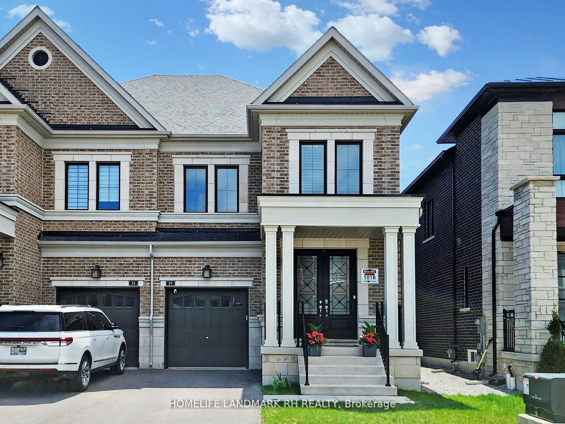 Semi-Detached house for sale at 19 PROTOSTAR Ave Richmond Hill Ontario