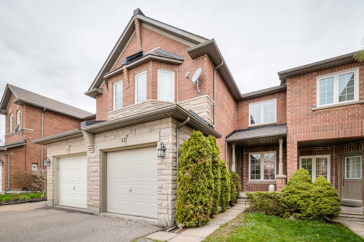 Att/Row/Twnhouse house for sale at 12 Cedarcrest Cres Richmond Hill Ontario