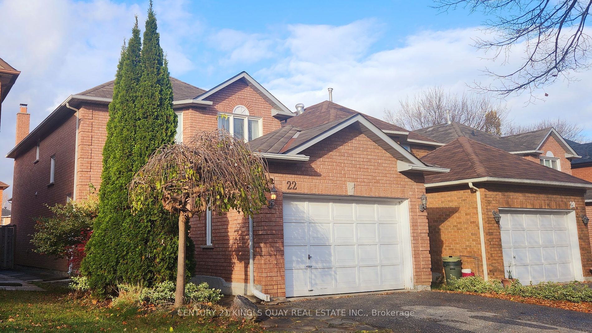 Detached house for sale at 22 Elmpark Crt Richmond Hill Ontario