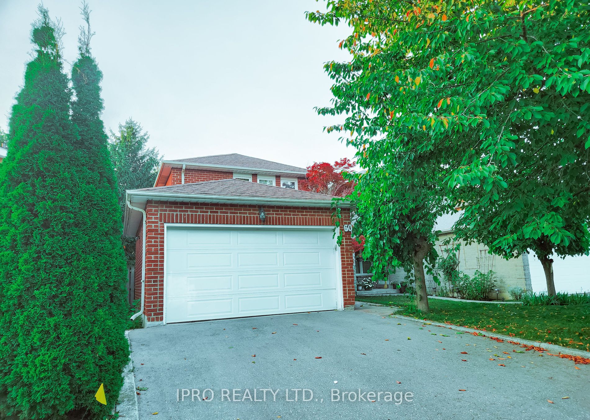 Detached house for sale at 60 Lund St Richmond Hill Ontario