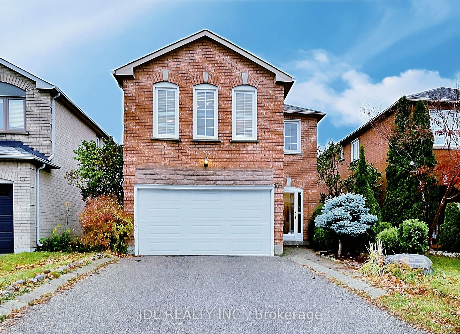 Detached house for sale at 135 Stonebriar Dr Vaughan Ontario