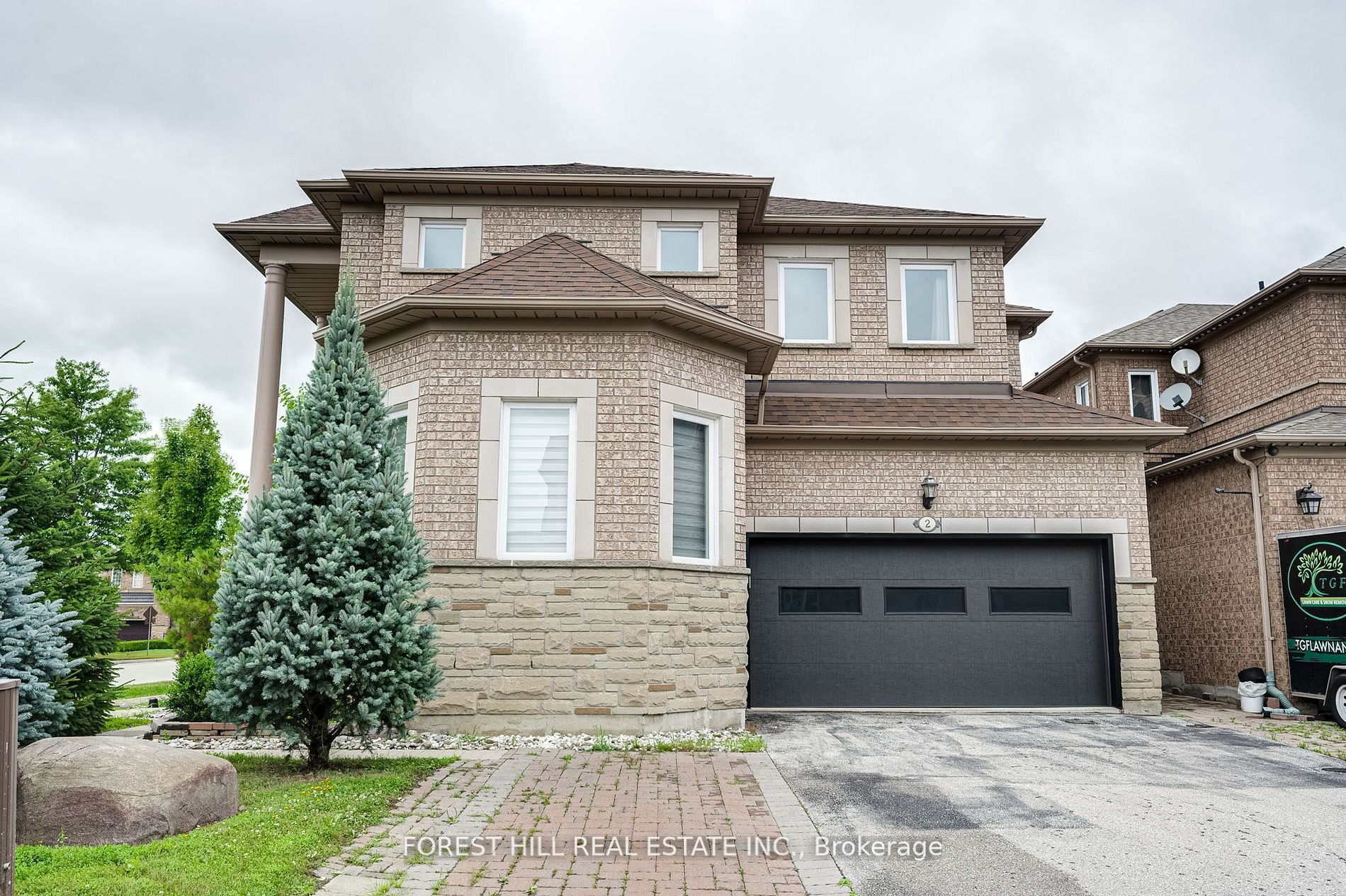 Detached house for sale at 2 Reindeer Cres N Vaughan Ontario