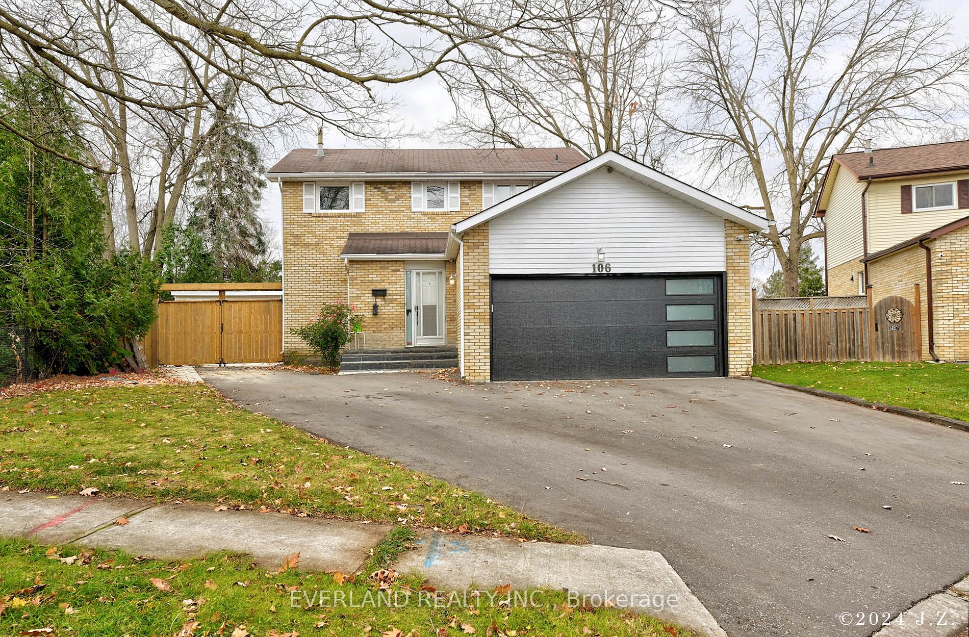 Detached house for sale at 106 Wesley St Newmarket Ontario