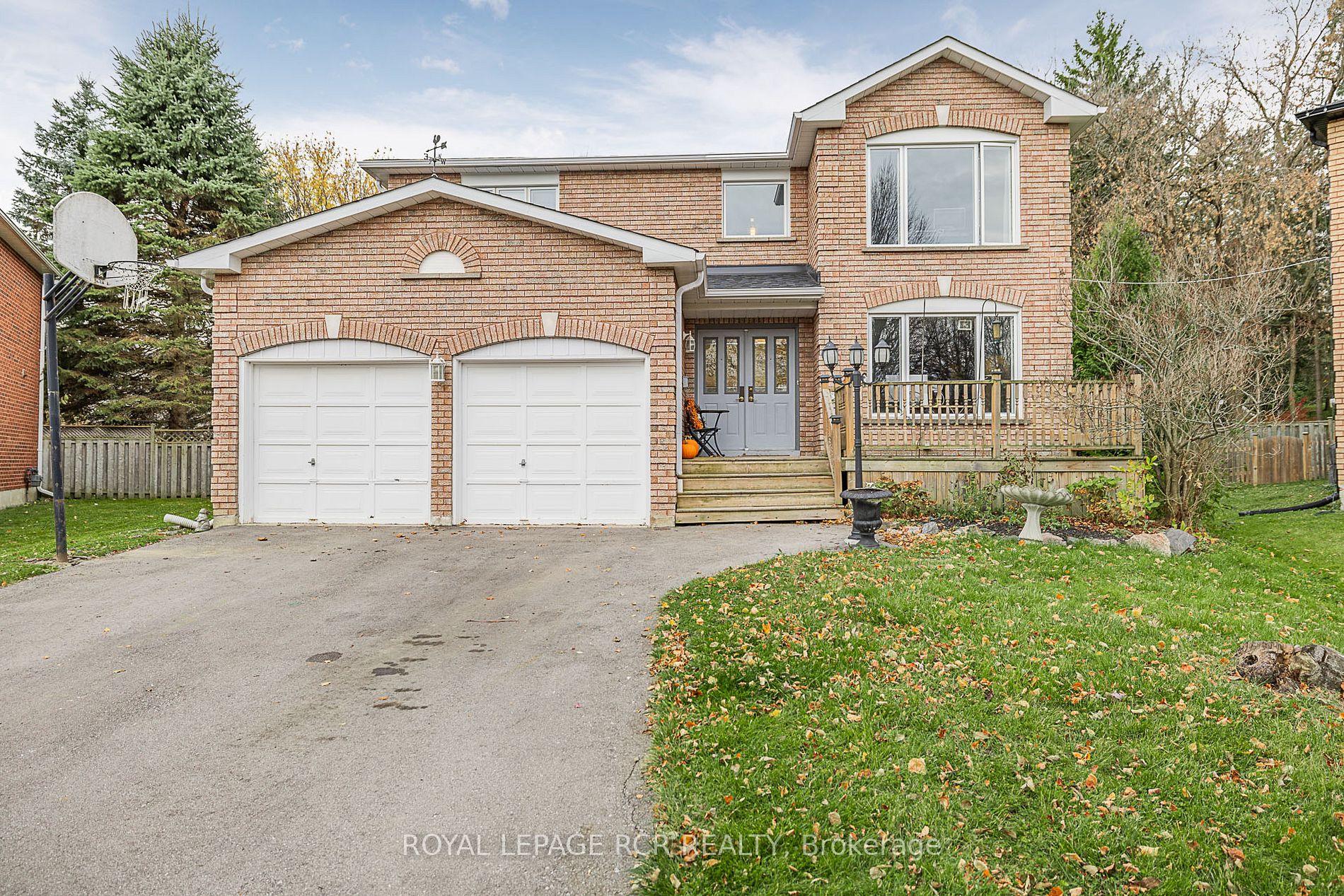 Detached house for sale at 31 Cady Crt Aurora Ontario