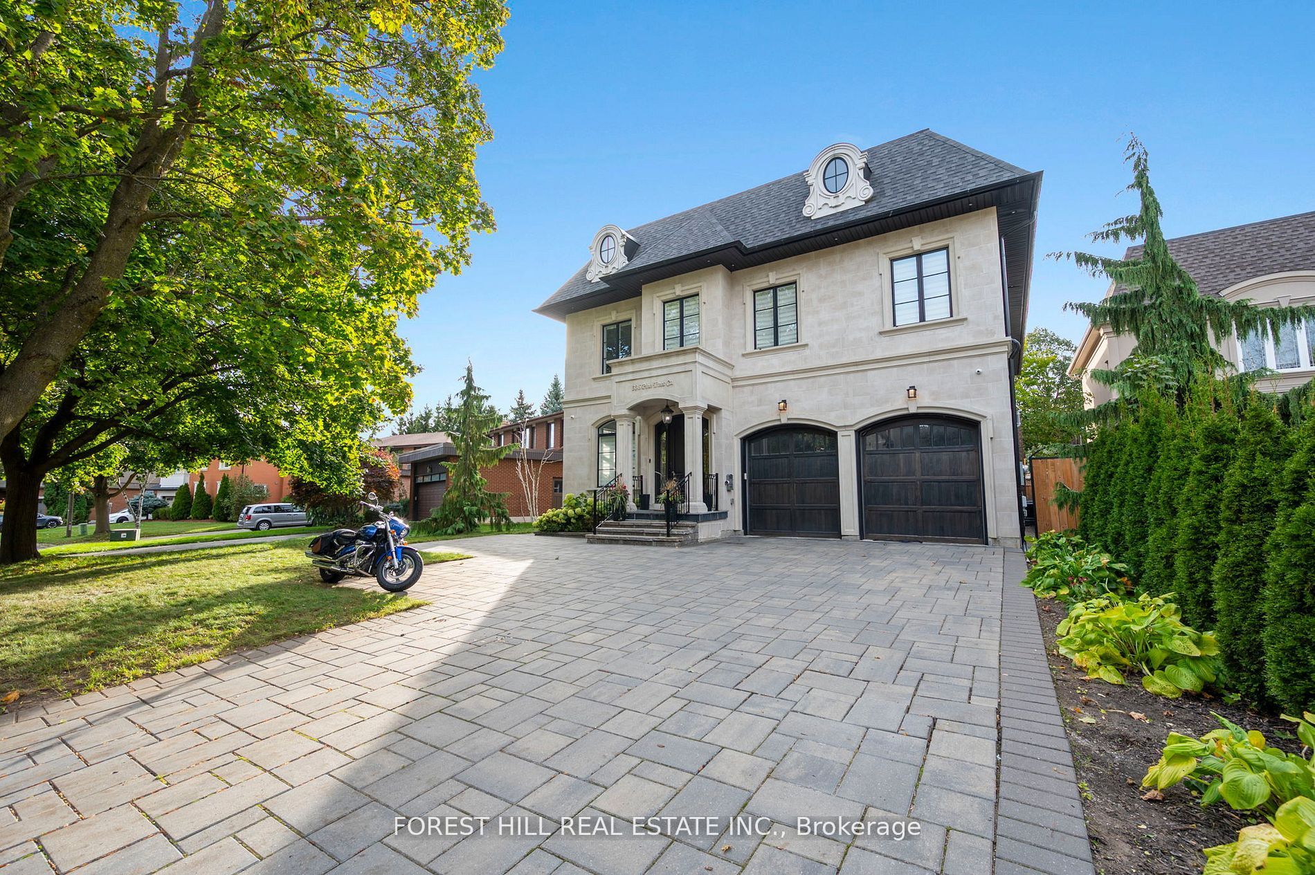 Detached house for sale at 336 Pine Trees Crt Richmond Hill Ontario