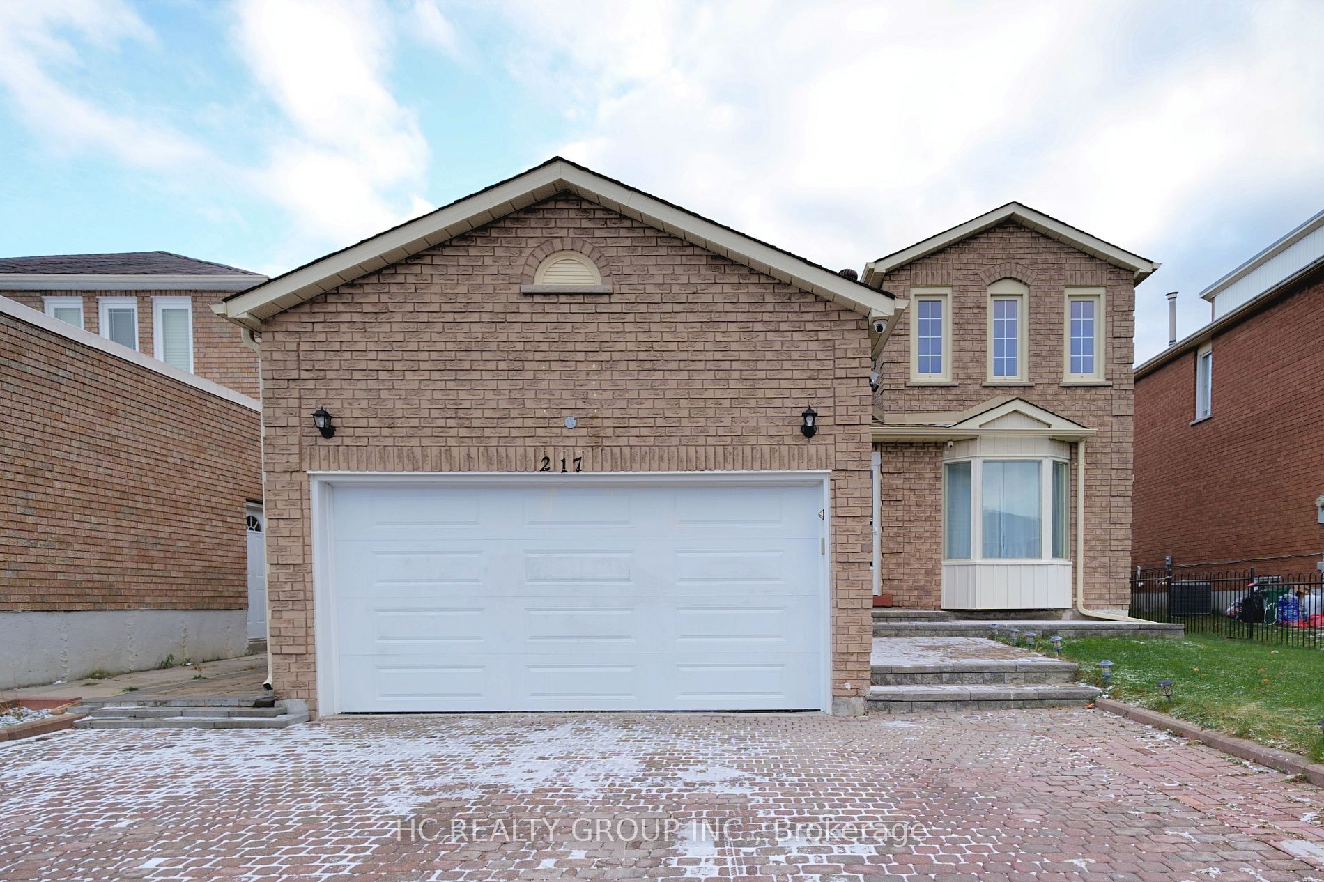 Detached house for sale at 217 Highglen Ave Markham Ontario