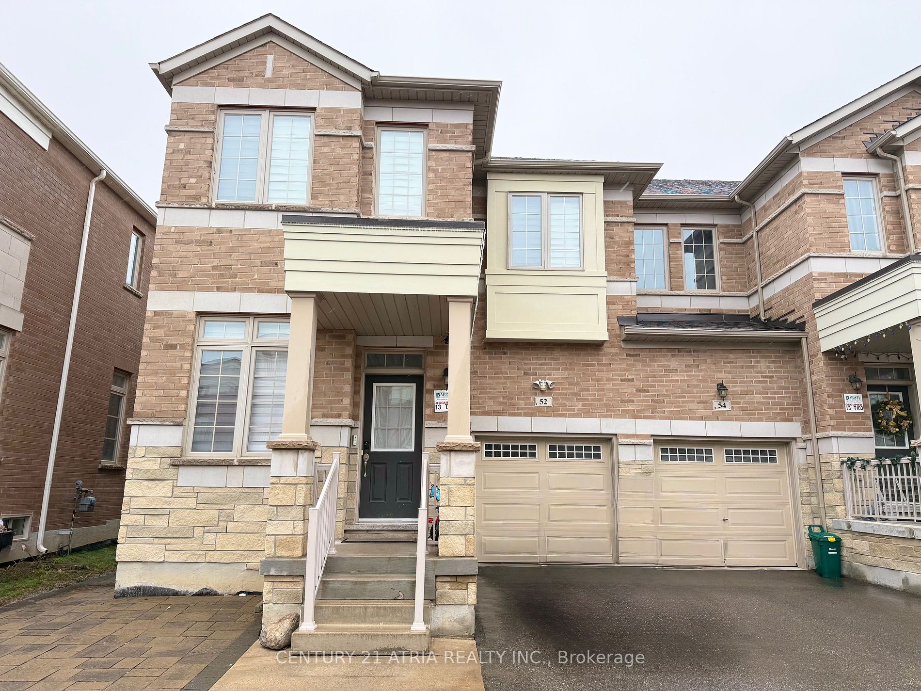 Att/Row/Twnhouse house for sale at 52 Luzon Ave Markham Ontario