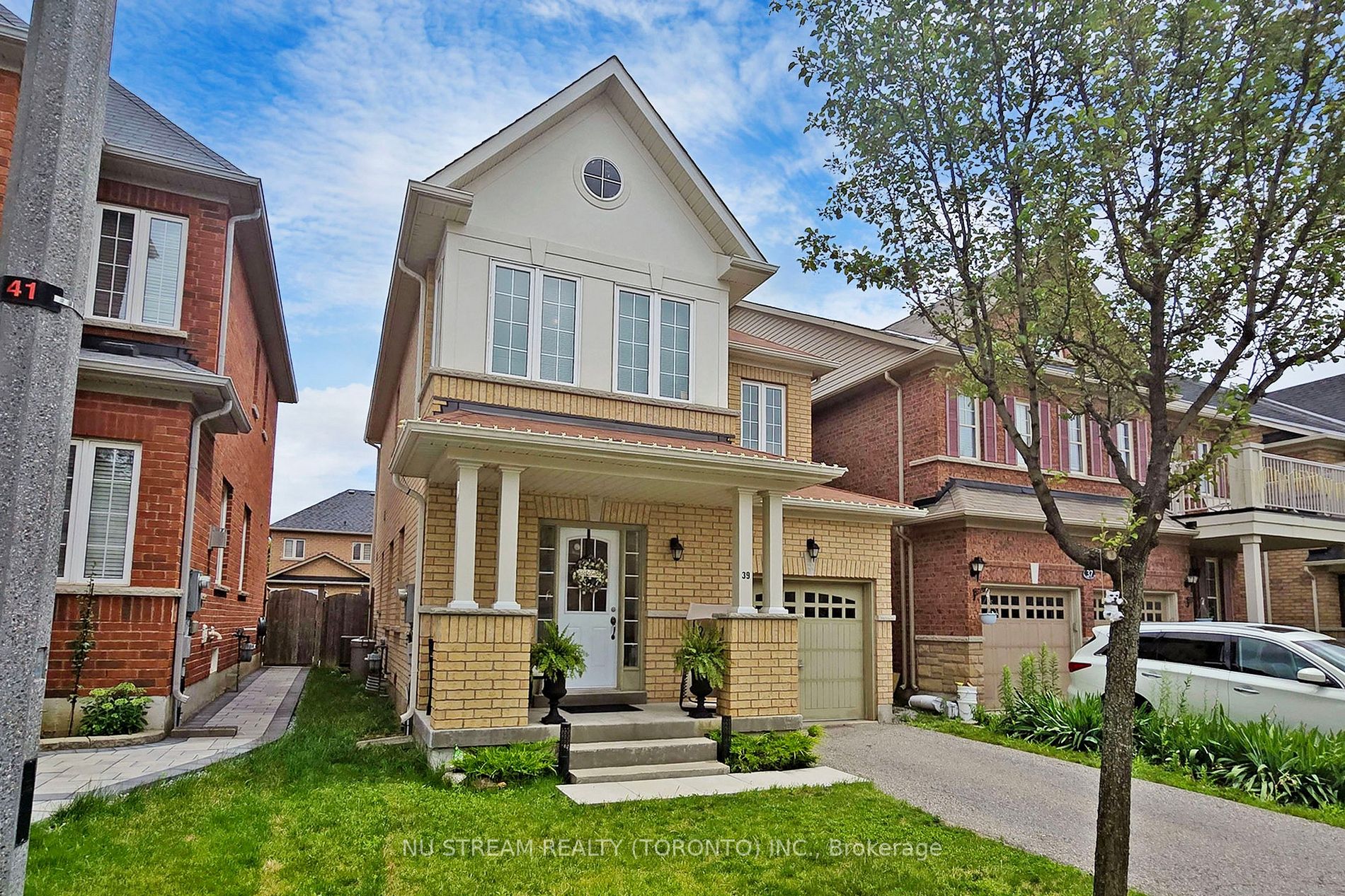 Detached house for sale at 39 Silverado Hills Dr Markham Ontario