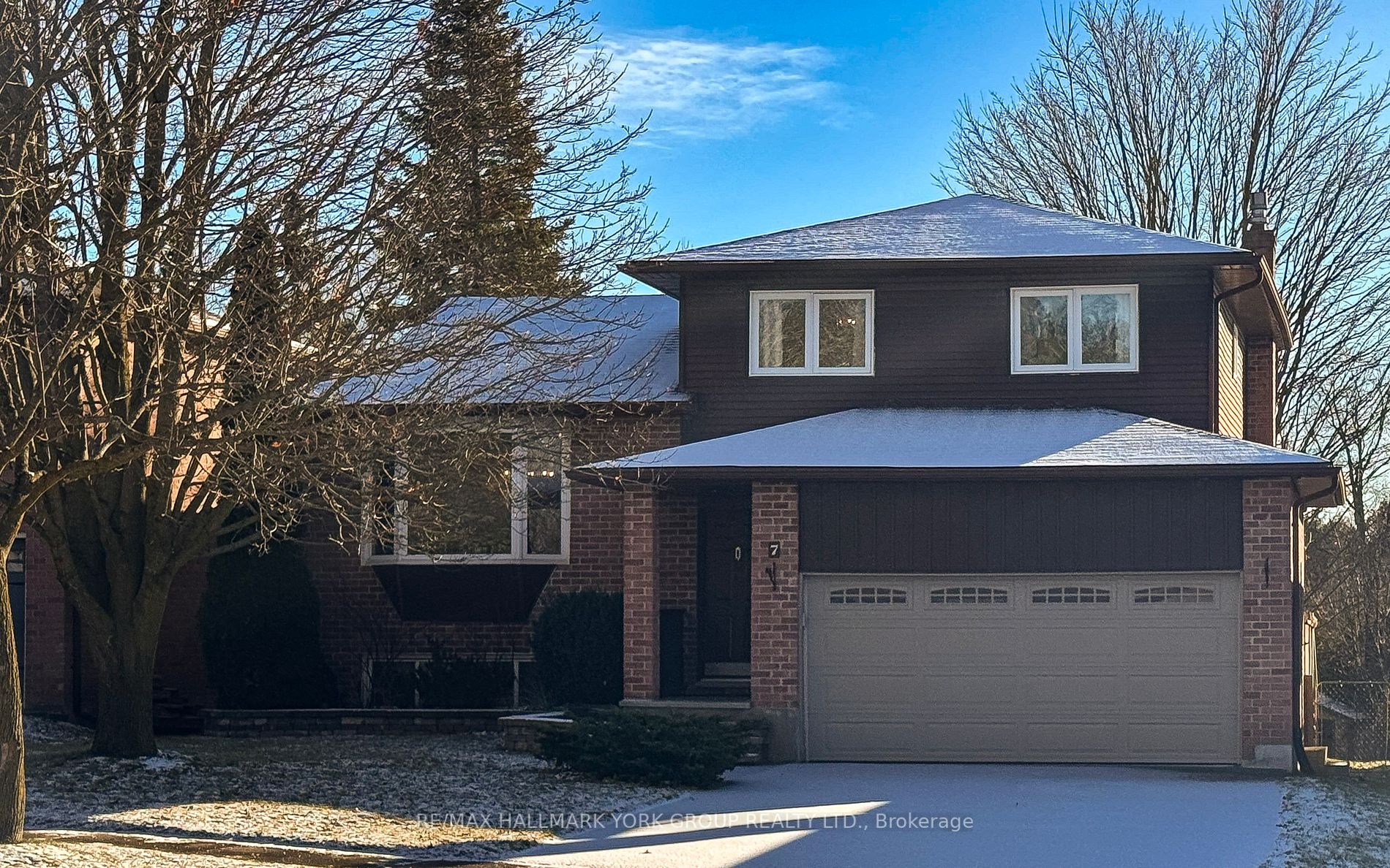 Detached house for sale at 7 Beckett Ave East Gwillimbury Ontario