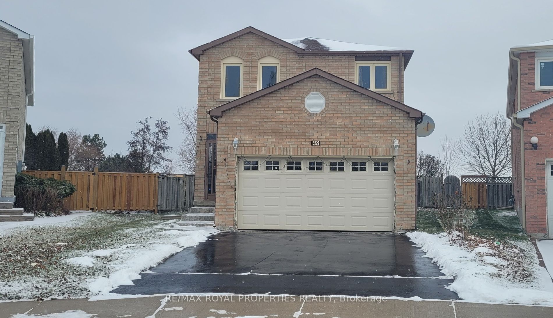 Link house for sale at 49 Page Cres Markham Ontario