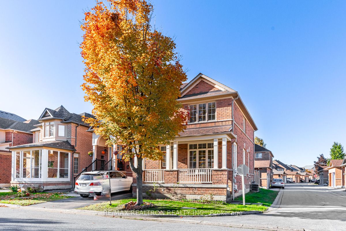 Semi-Detached house for sale at 24 Crawford St Markham Ontario