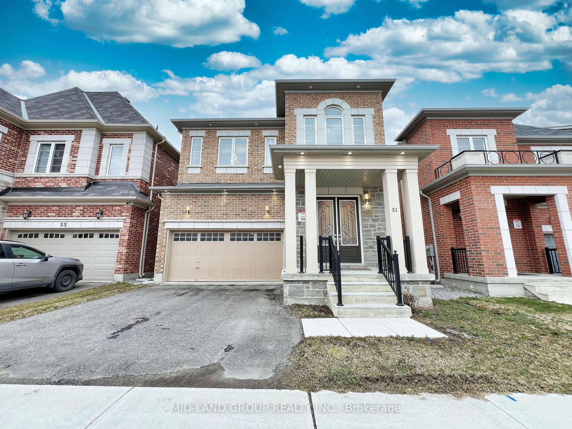 Detached house for sale at 31 Planet St Richmond Hill Ontario