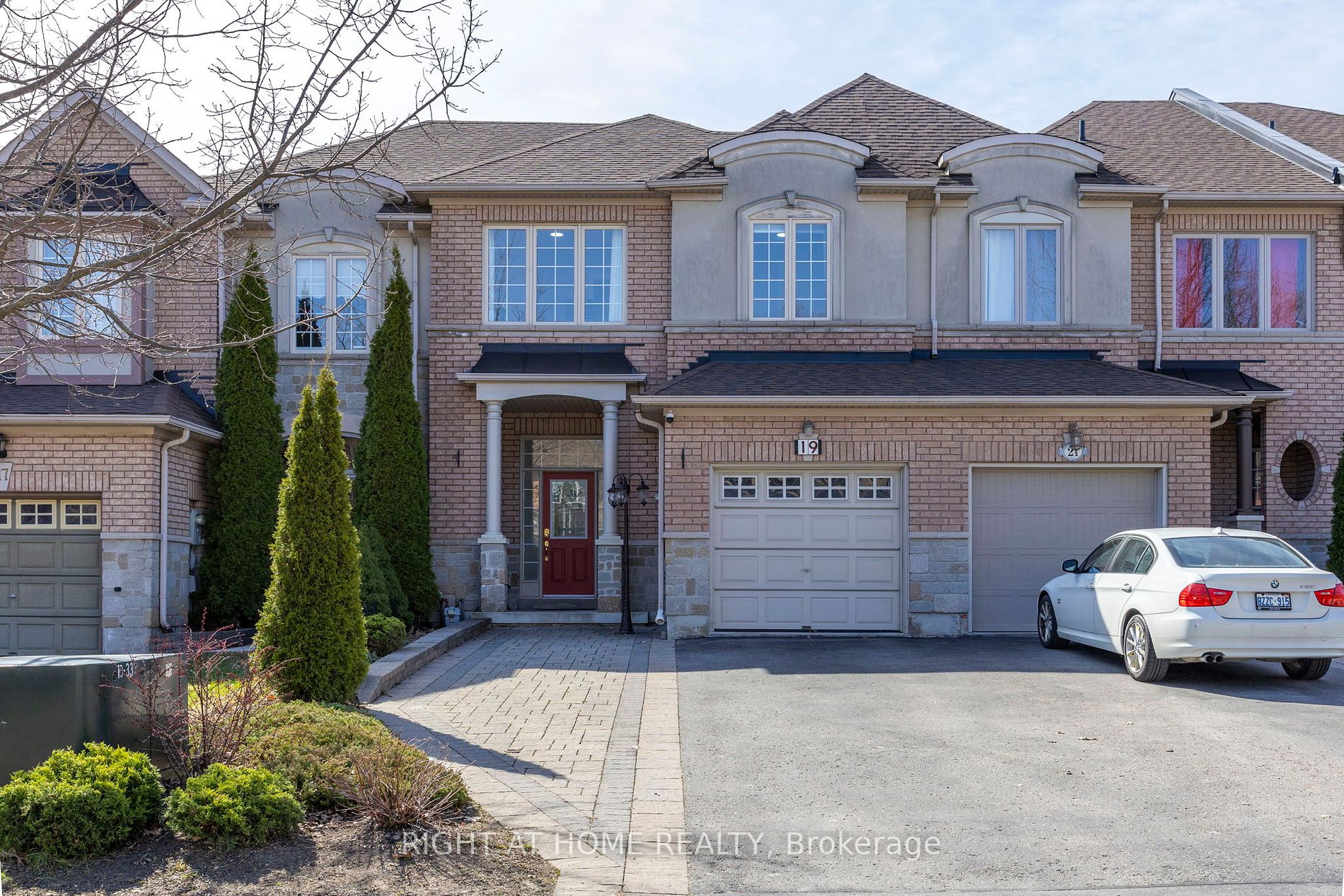 Att/Row/Twnhouse house for sale at 19 Matisse Tr Vaughan Ontario