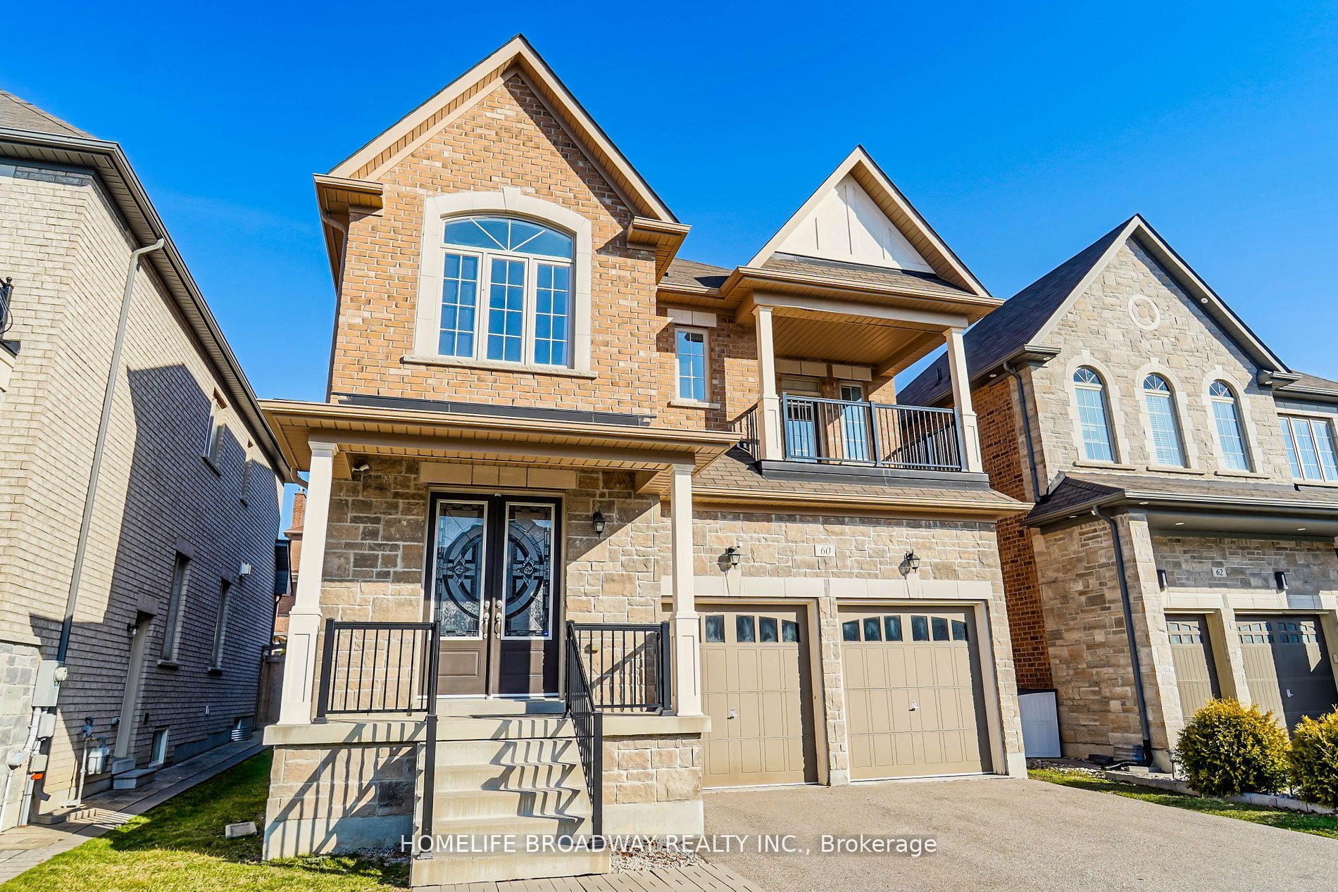 Detached house for sale at 60 Marbrook St Richmond Hill Ontario