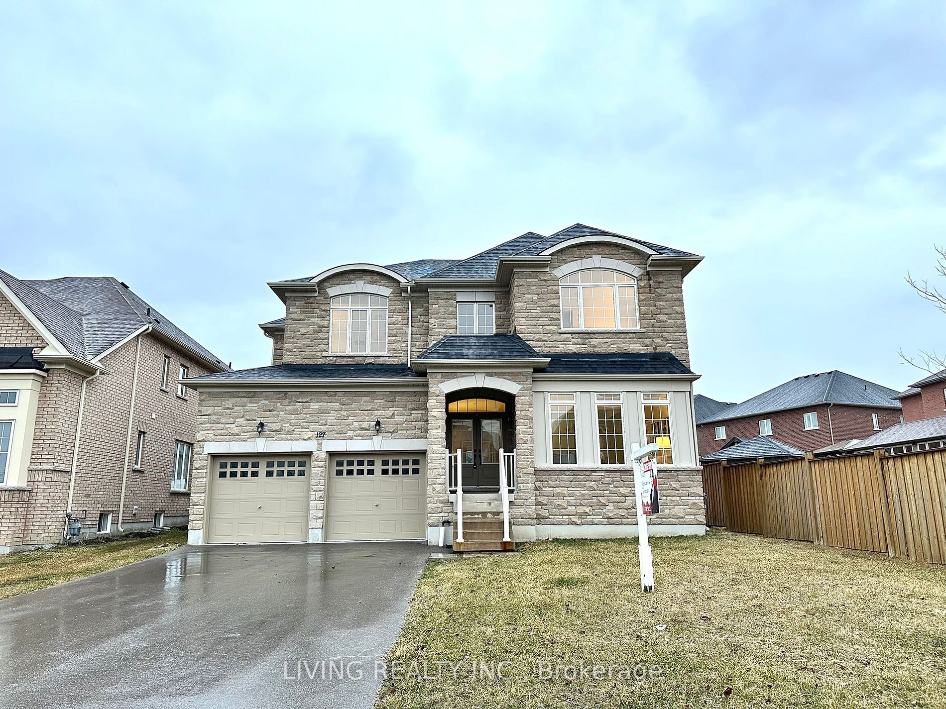Detached house for sale at 127 Copeland Cres Innisfil Ontario