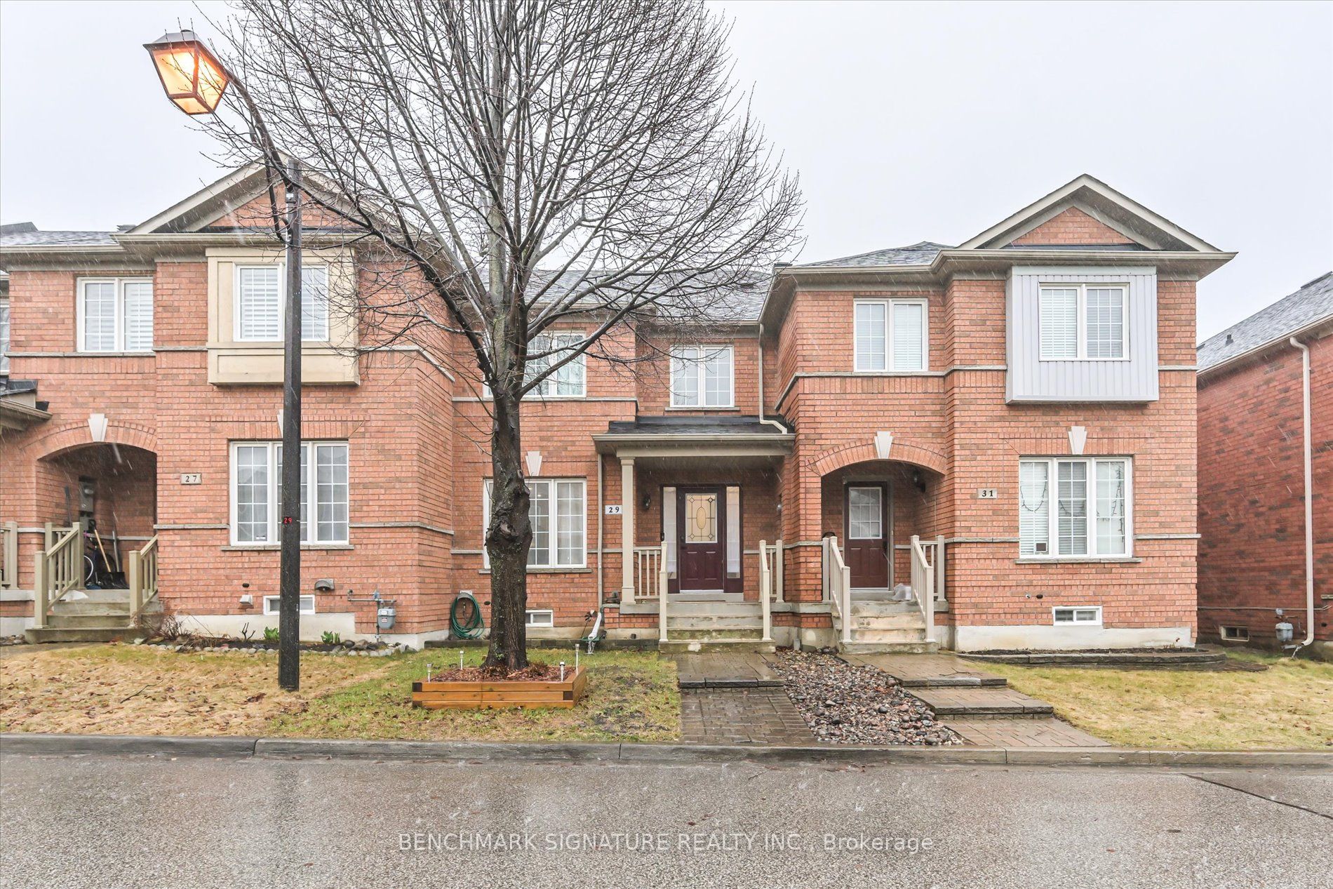 Att/Row/Twnhouse house for sale at 29 Staynor Cres Markham Ontario
