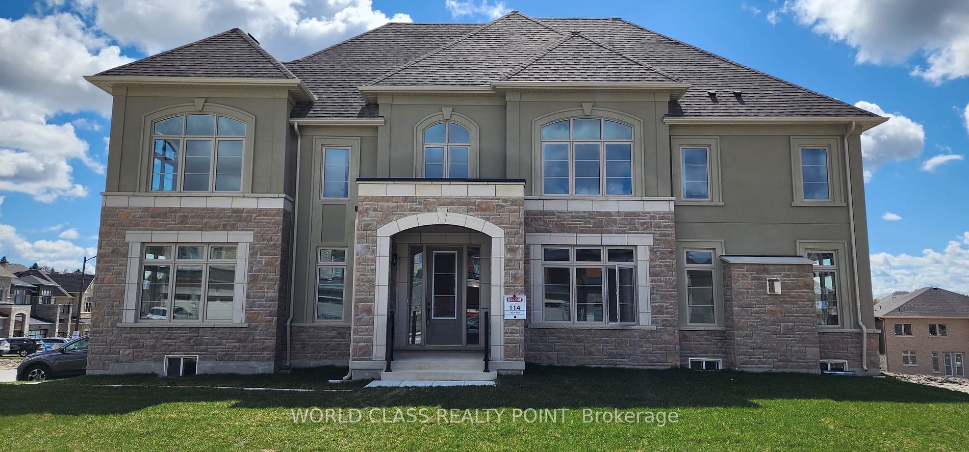 Detached house for sale at 2 Belay Bend East Gwillimbury Ontario