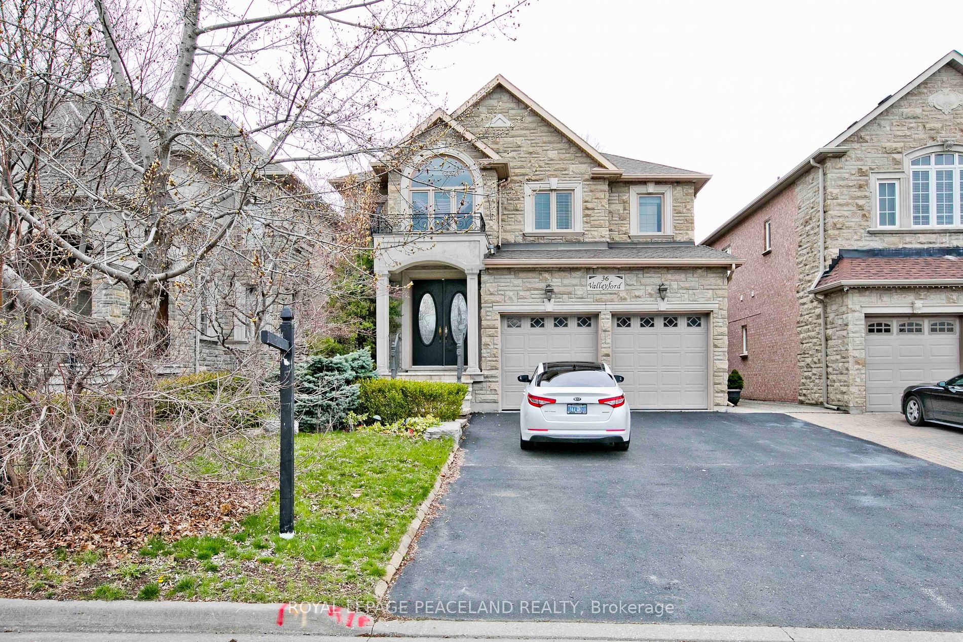 Detached house for sale at 36 Valleyford Ave Richmond Hill Ontario