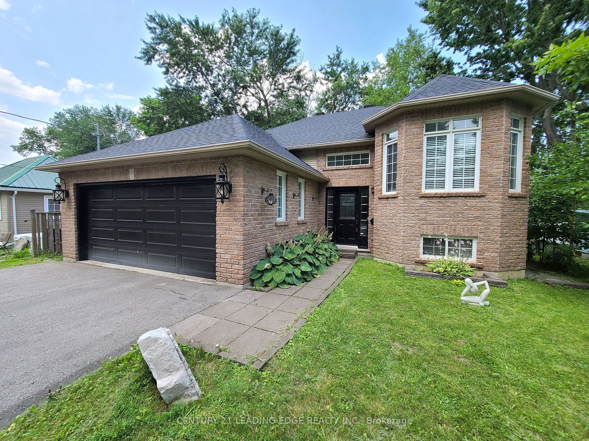Detached house for sale at 266 Cedarholme Ave Georgina Ontario