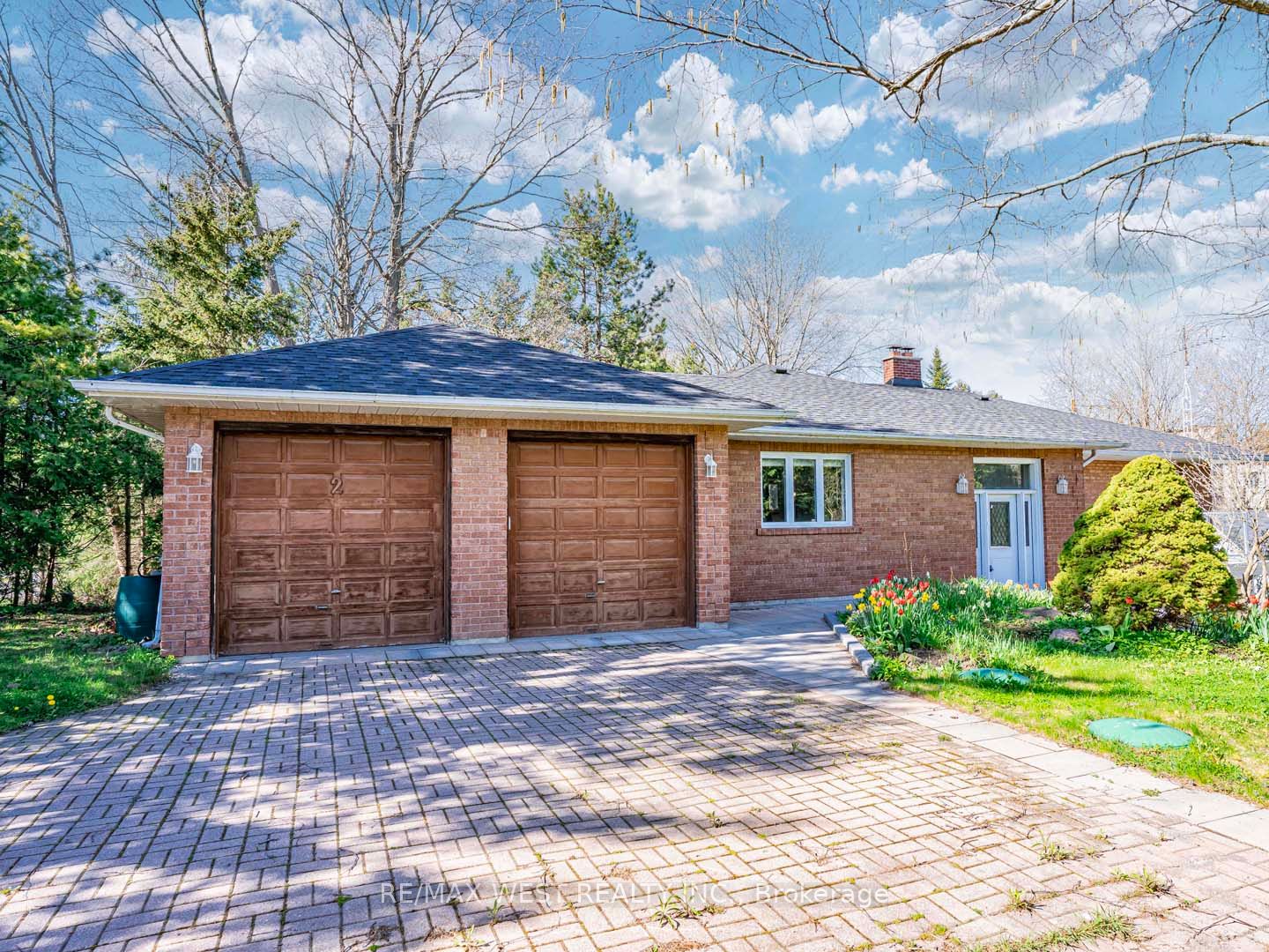 Detached house for sale at 2 Connaught Ave Whitchurch-Stouffville Ontario