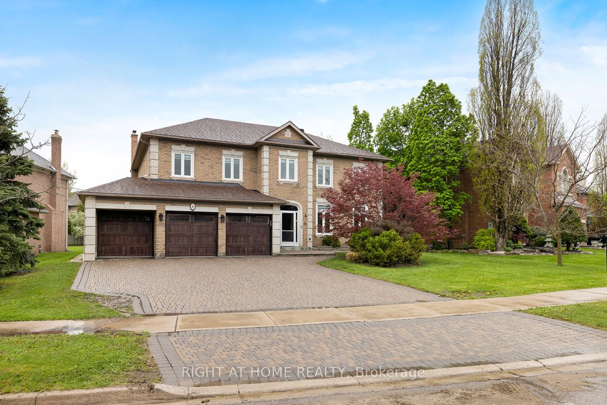 Detached house for sale at 6 Dewbourne Ave Richmond Hill Ontario