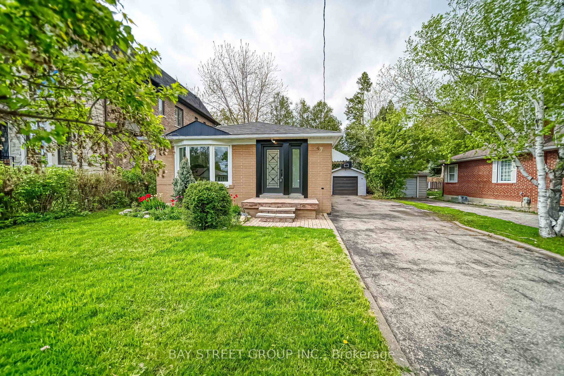 Detached house for sale at 47 Rockport Cres Richmond Hill Ontario