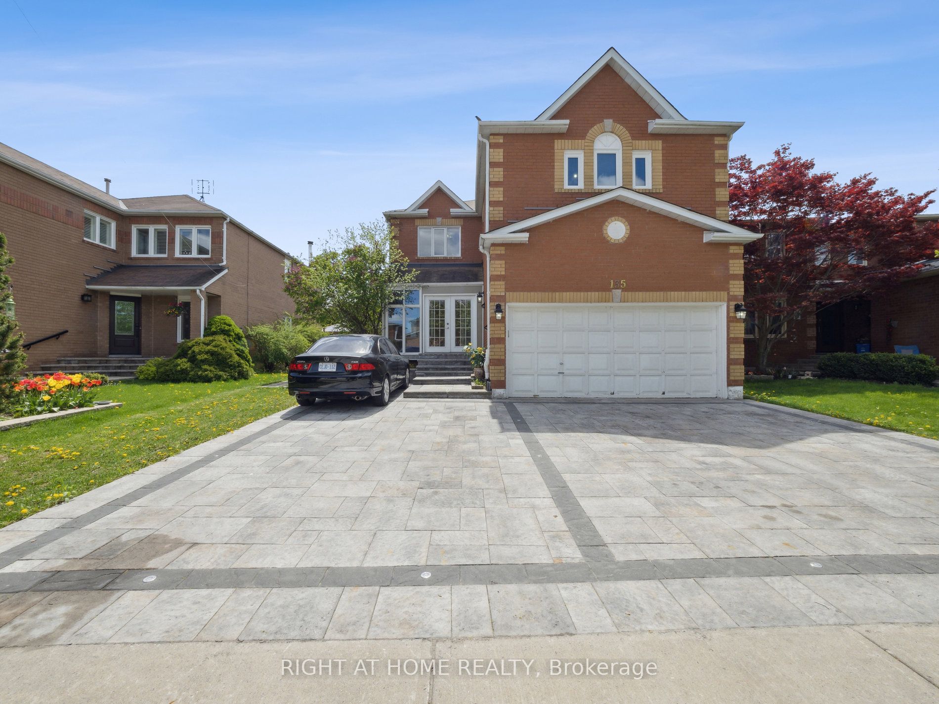Detached house for sale at 135 Bernard Ave Richmond Hill Ontario