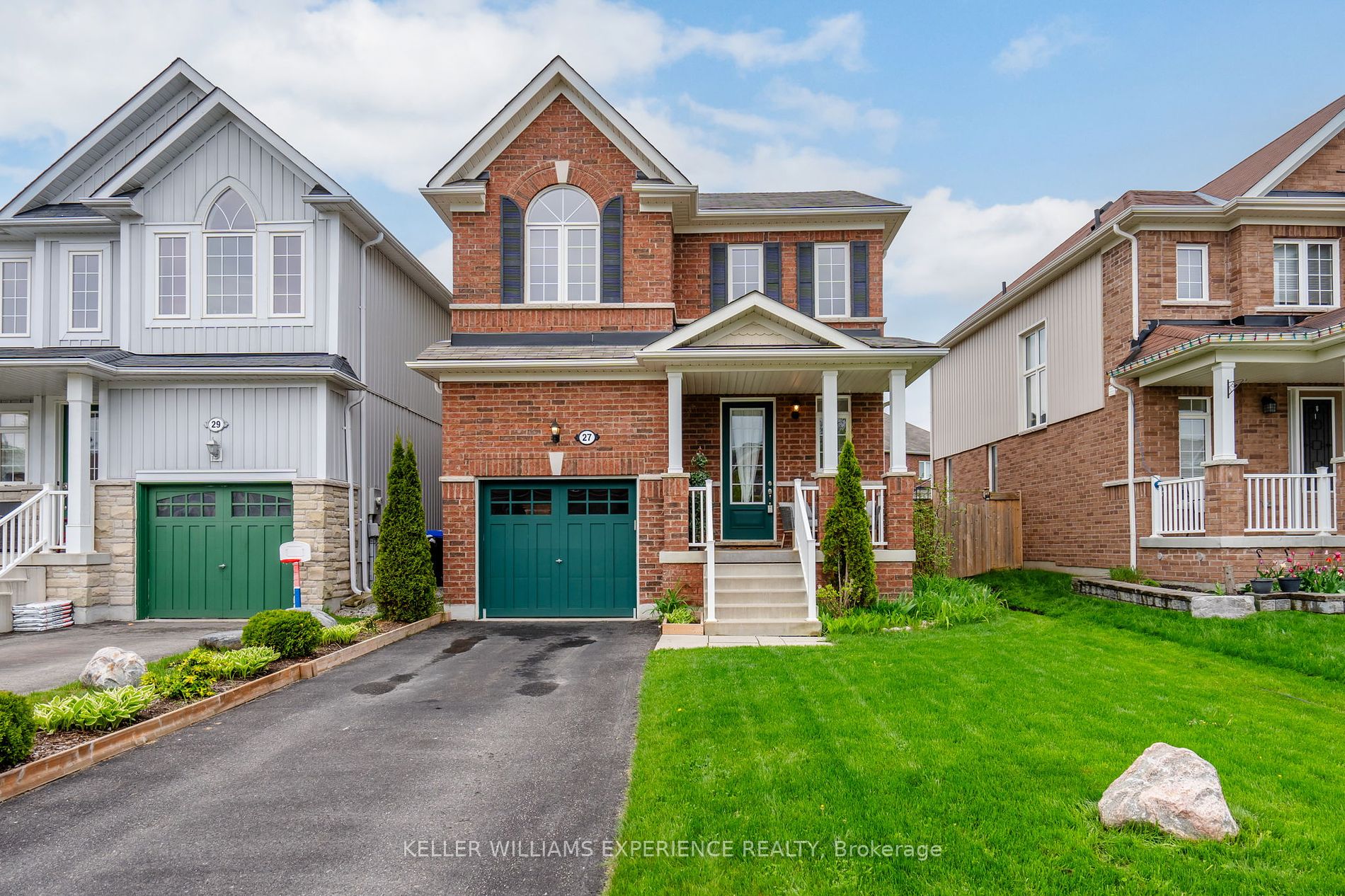 Detached house for sale at 27 Blanchard Cres Essa Ontario