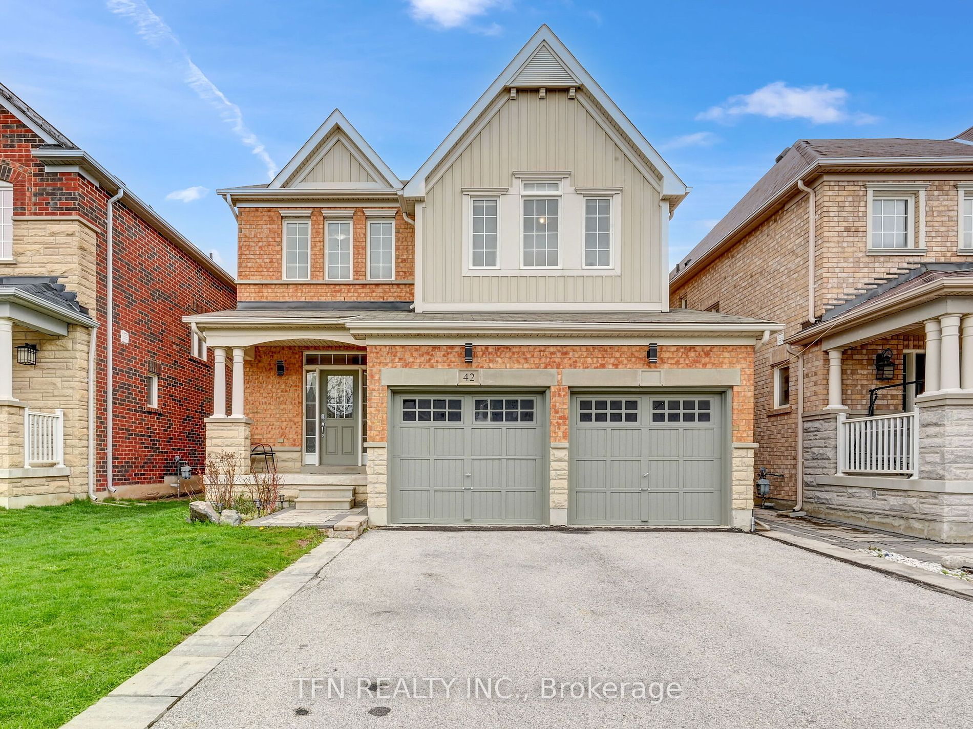 Detached house for sale at 42 Corwin Dr Bradford West Gwillimbury Ontario