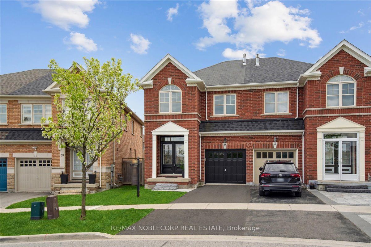 Semi-Detached house for sale at 41 Robert Osprey Dr Markham Ontario