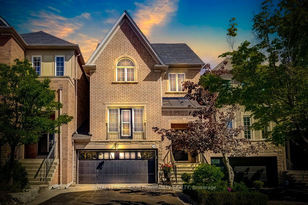 Link house for sale at 30 Carriage House Crt Richmond Hill Ontario