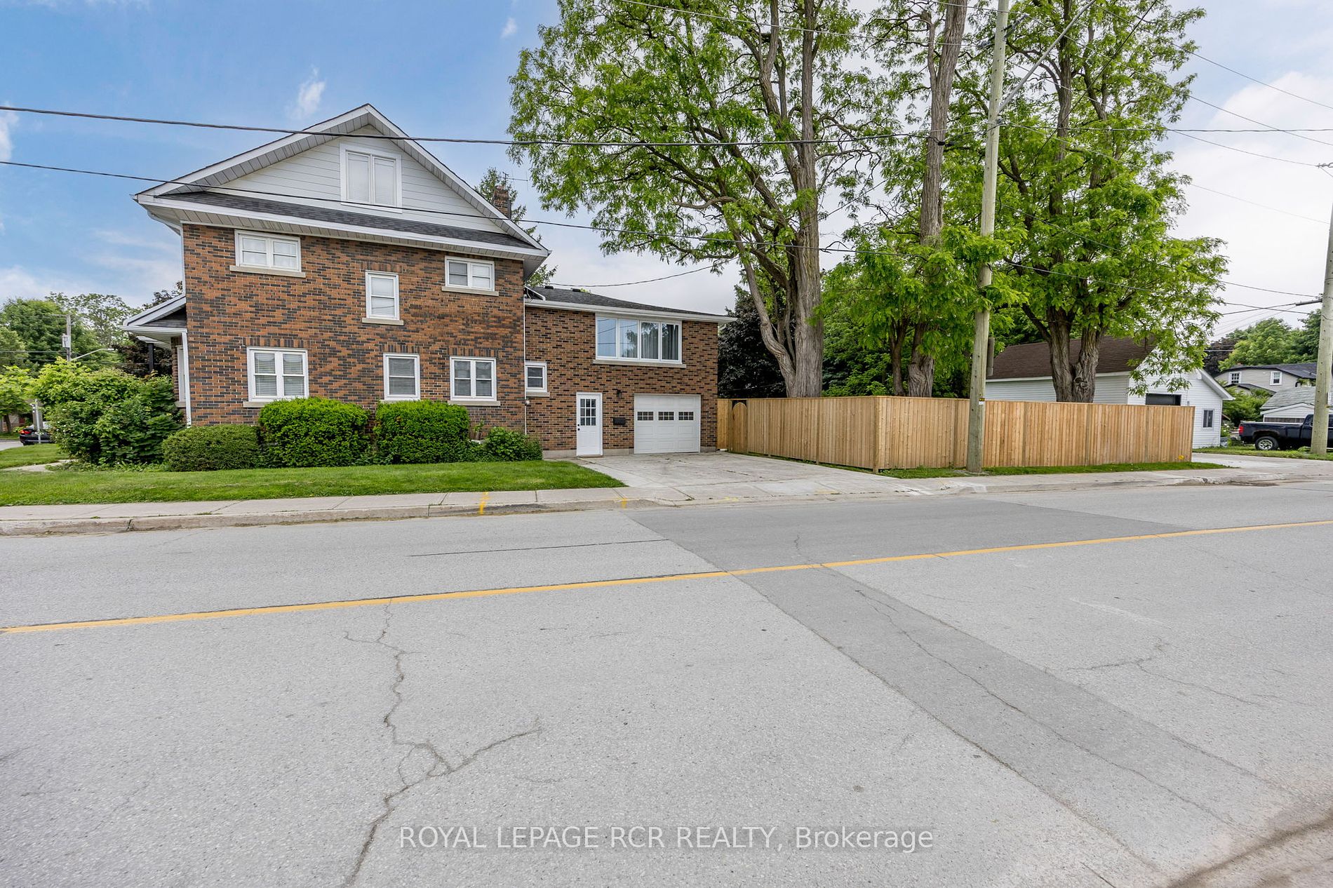 Detached house for sale at 100 Harrison Ave Aurora Ontario