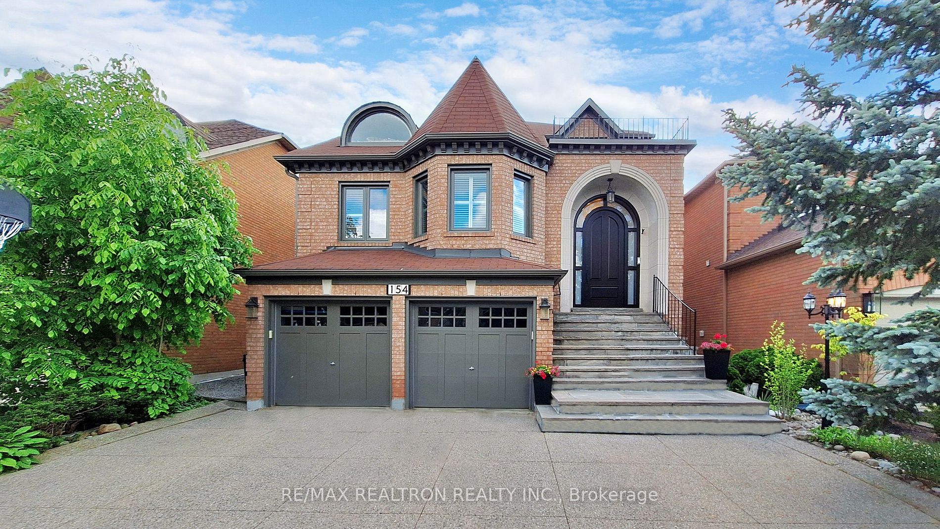 Detached house for sale at 154 Larratt Lane Richmond Hill Ontario