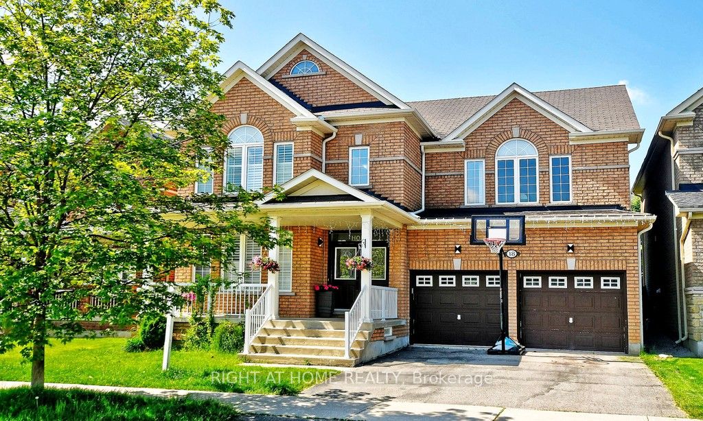 Detached house for sale at 18 Halldorson Ave Aurora Ontario