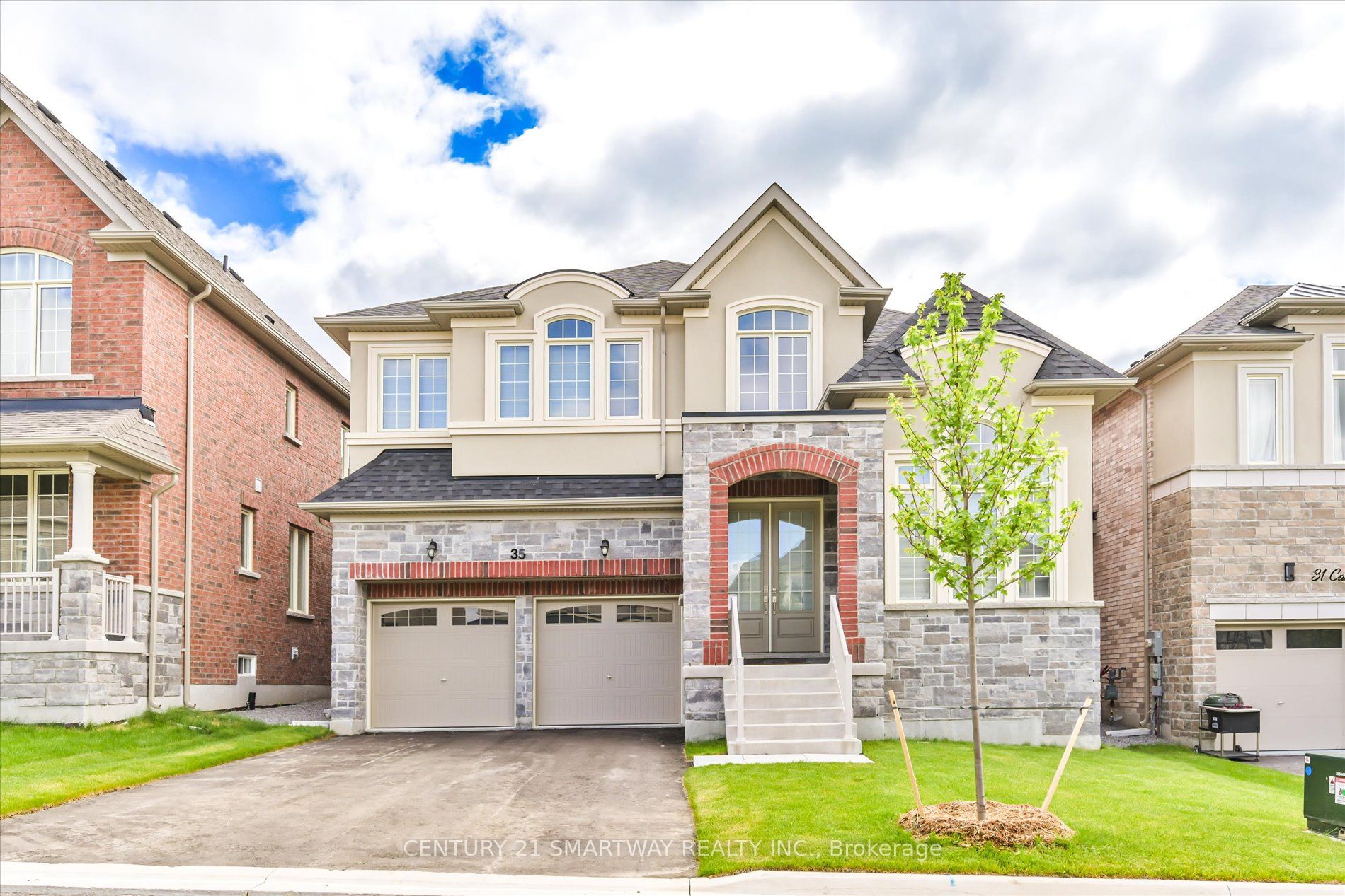 Detached house for sale at 35 CARRIAGE SHOP Bend N East Gwillimbury Ontario