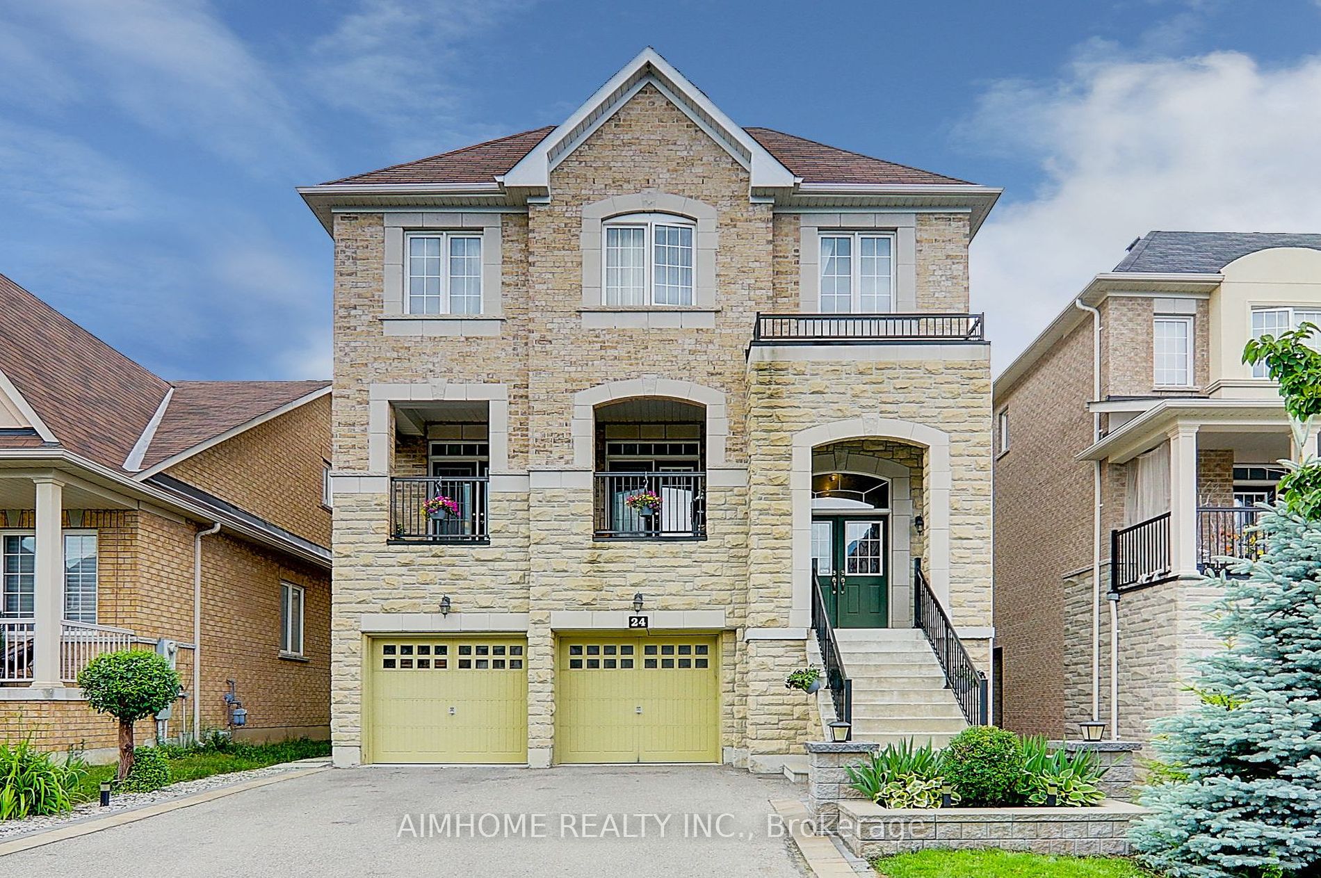 Detached house for sale at 24 Pullman Rd Vaughan Ontario