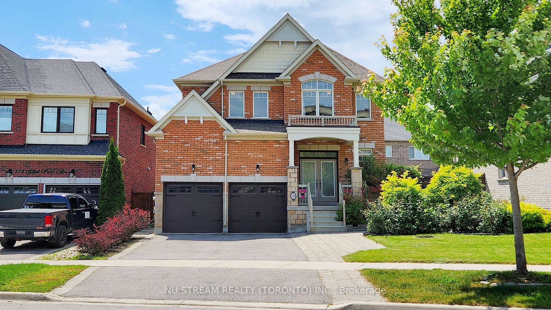 Detached house for sale at 249 Glad Park Ave Whitchurch-Stouffville Ontario
