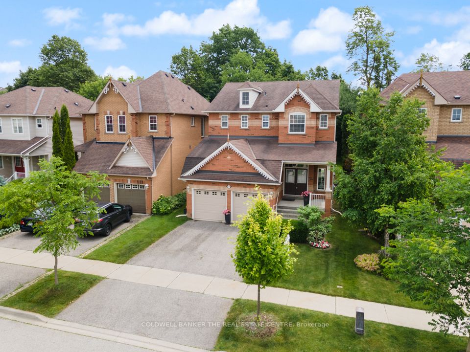 Detached house for sale at 31 English Oak Dr Richmond Hill Ontario