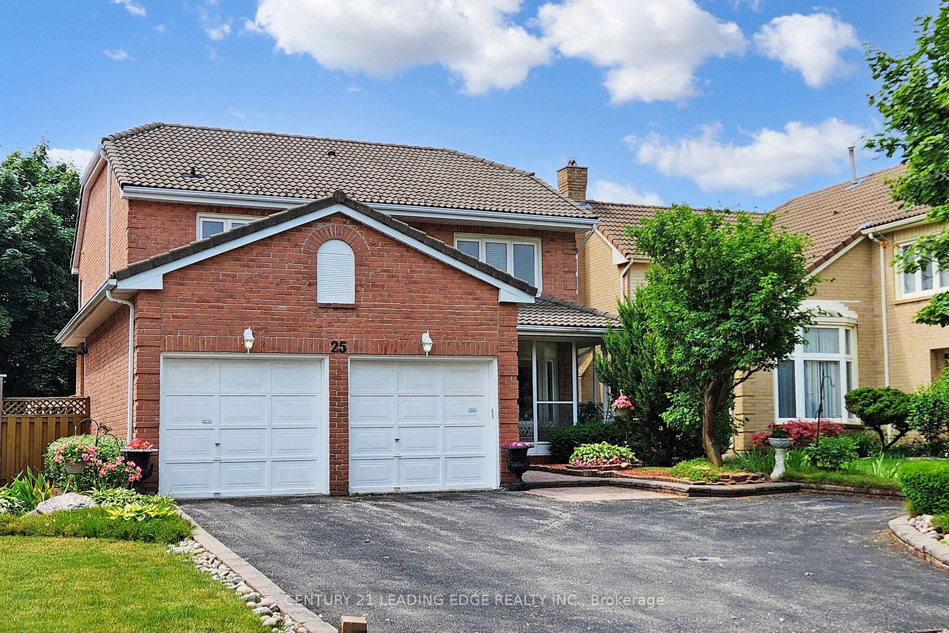 Detached house for sale at 25 Halstead Dr Markham Ontario