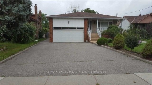 Detached house for sale at 10 Kersey Cres Richmond Hill Ontario