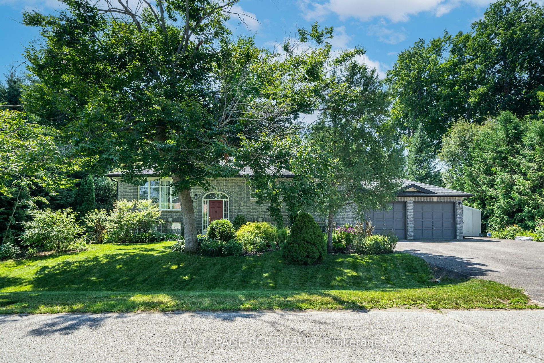 Detached house for sale at 8 Columbus Lane Adjala-Tosorontio Ontario