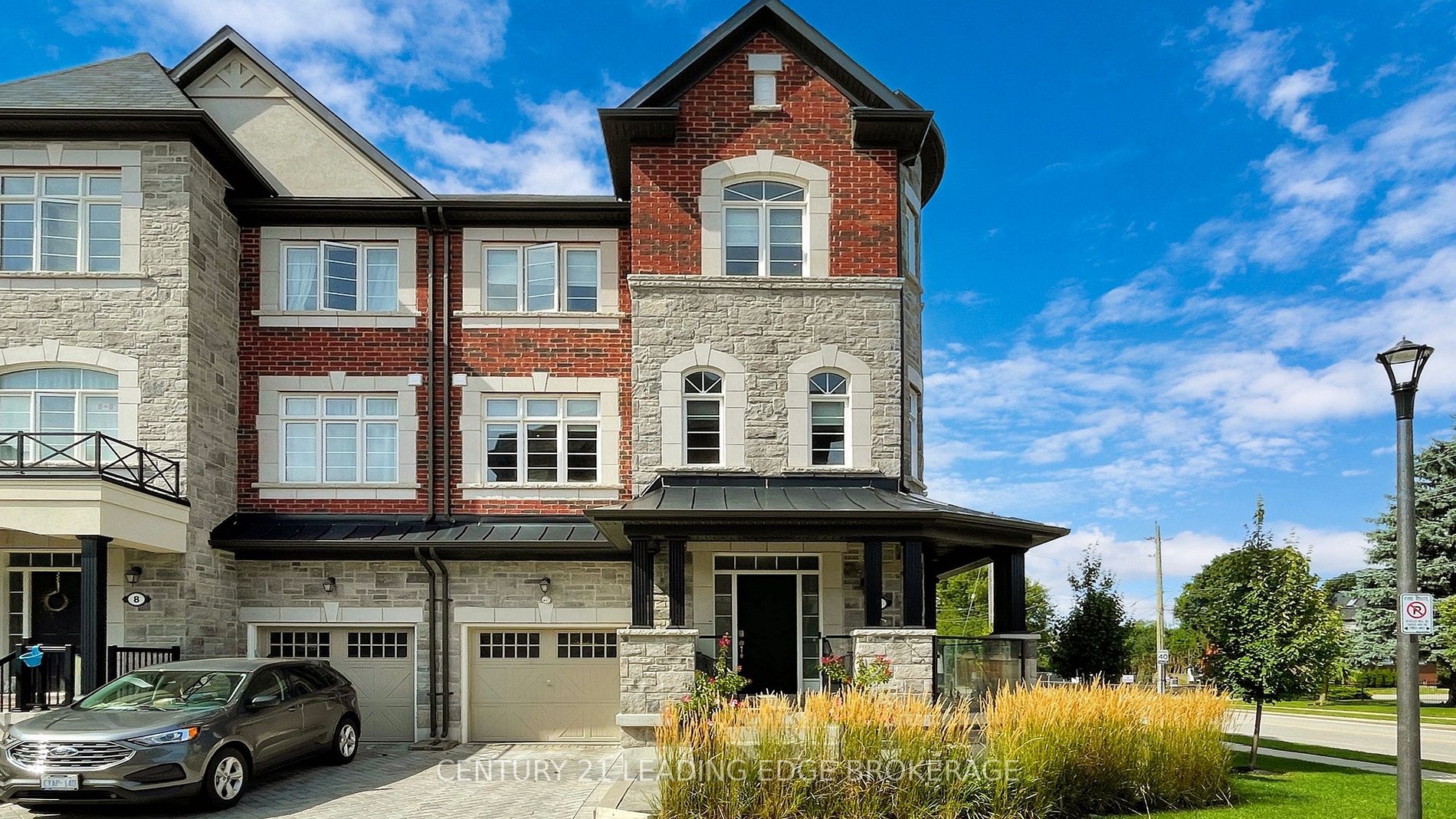 Semi-Detached house for sale at 6 Globemaster Lane N Richmond Hill Ontario