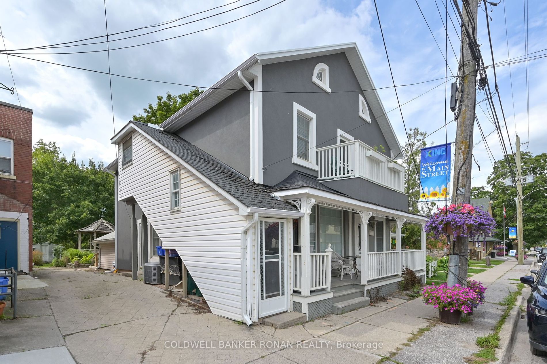 Other house for sale at 301 Main St King Ontario