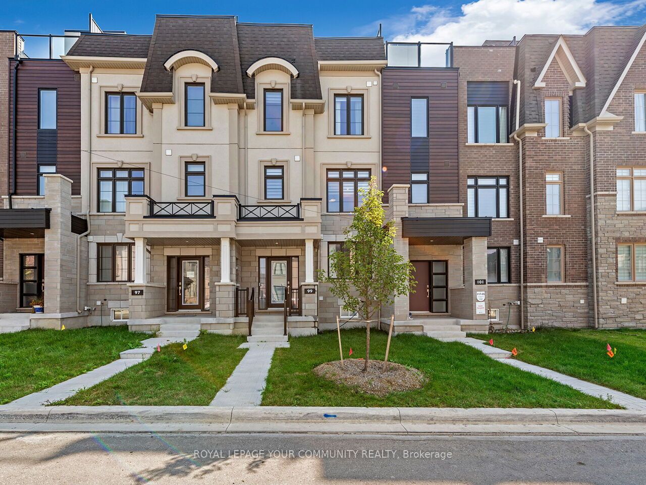 Att/Row/Twnhouse house for sale at 99 Dancers Dr Markham Ontario