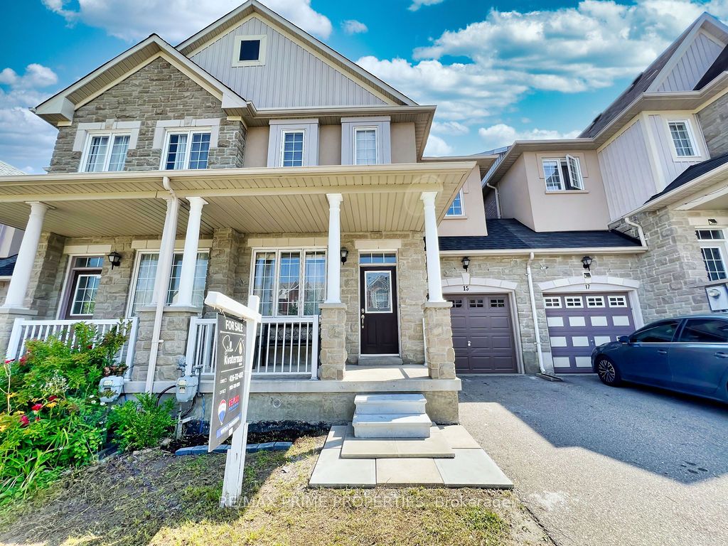 Att/Row/Twnhouse house for sale at 15 Bond Lake Park St Richmond Hill Ontario