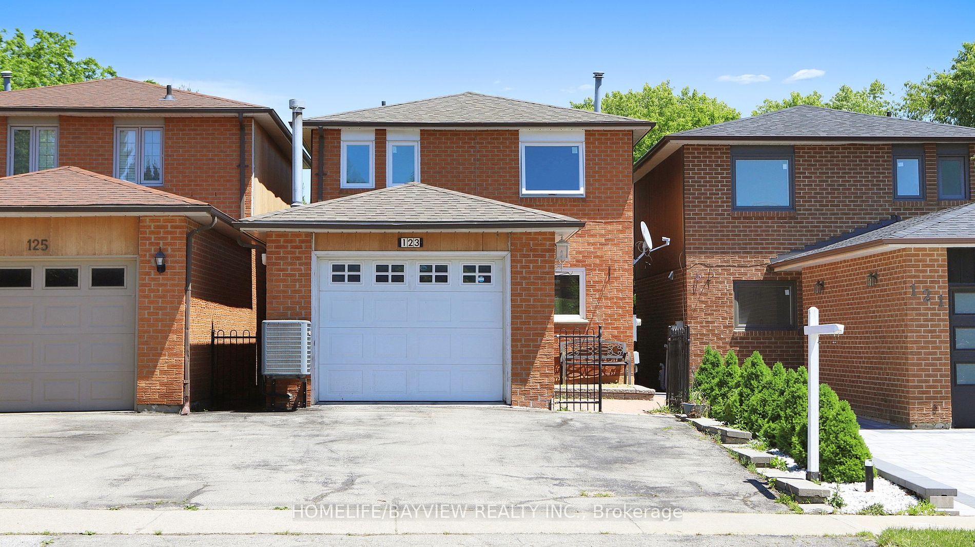 Detached house for sale at 123 Kersey Cres Richmond Hill Ontario